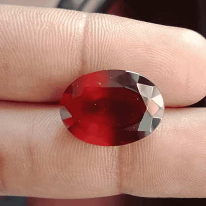 Certified Gomed stone displayed in hand, perfect for those looking to buy certified Gomed stone online